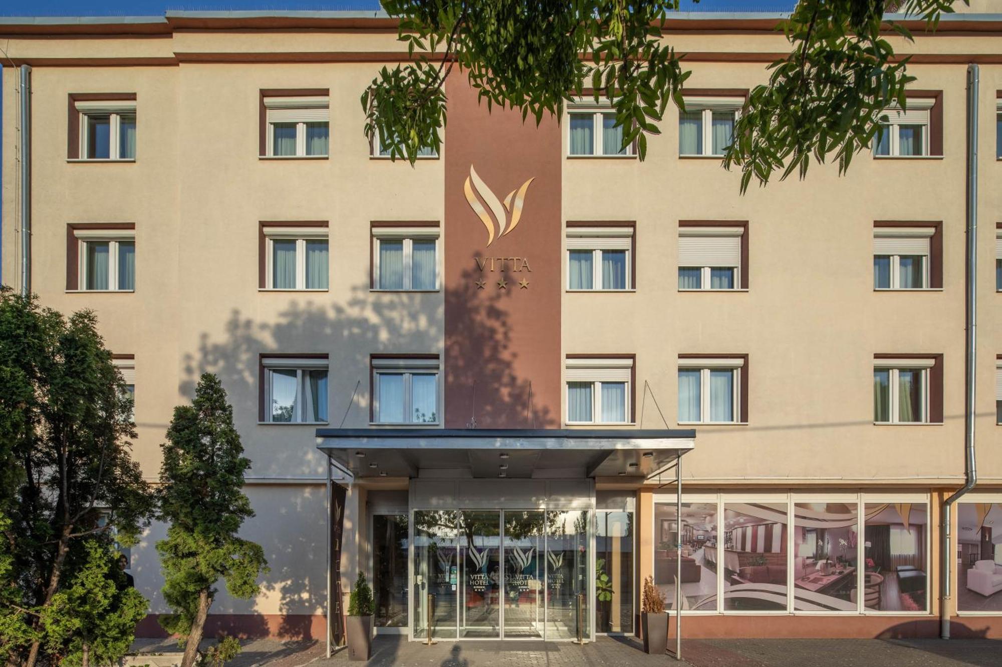 Vitta Hotel Superior Budapest Exterior photo